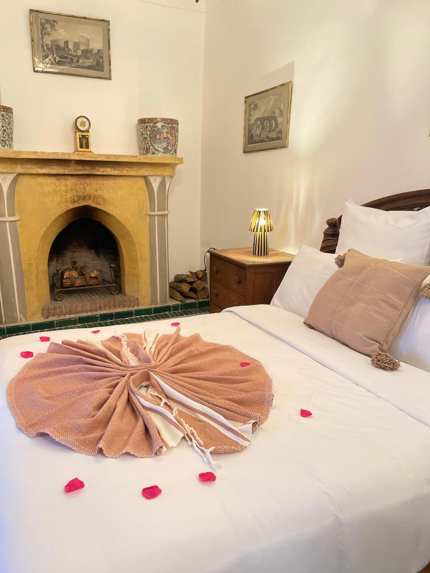 Bed and Breakfast Dar Sydney Marrakesh Esterno foto