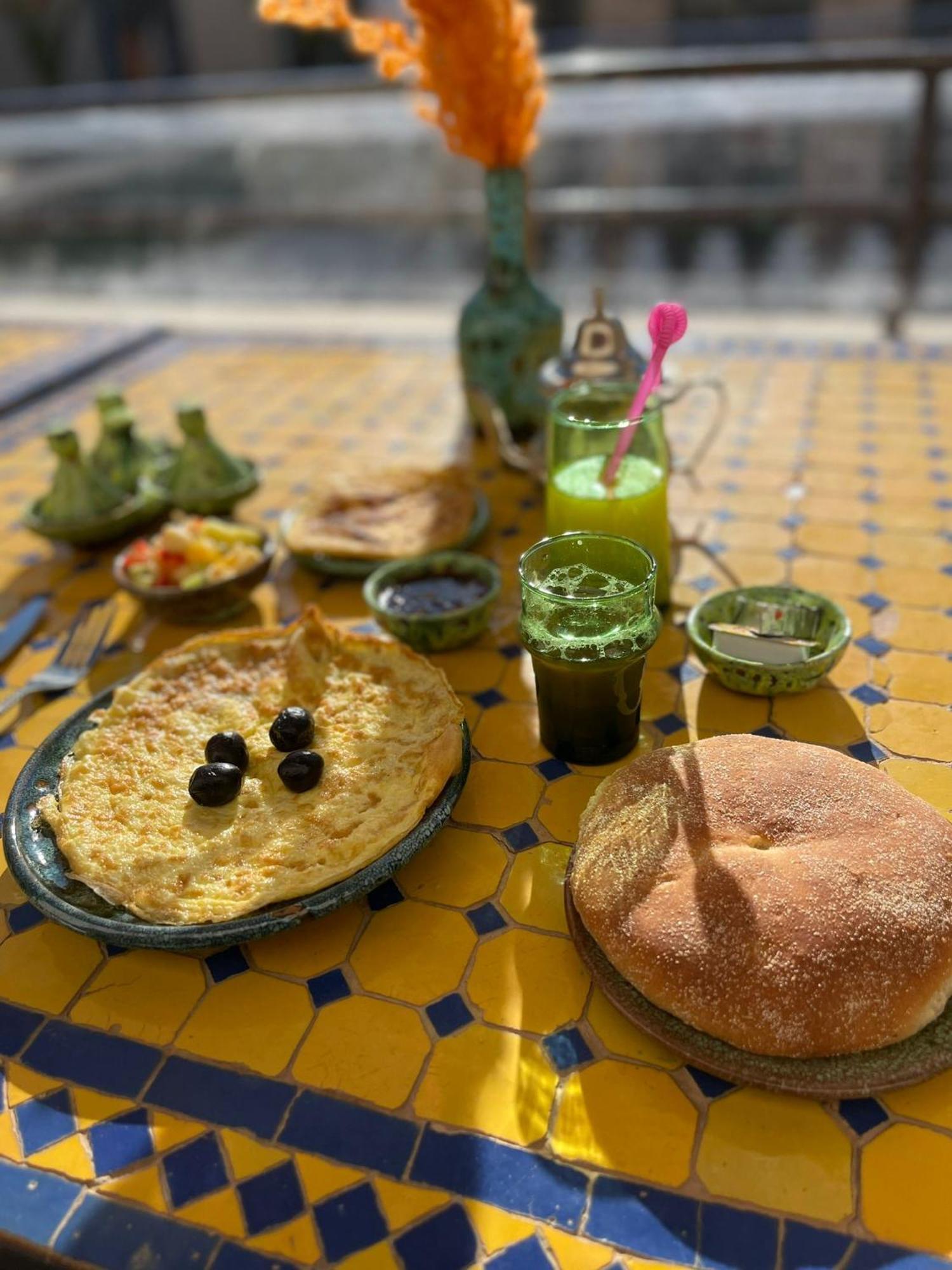 Bed and Breakfast Dar Sydney Marrakesh Esterno foto