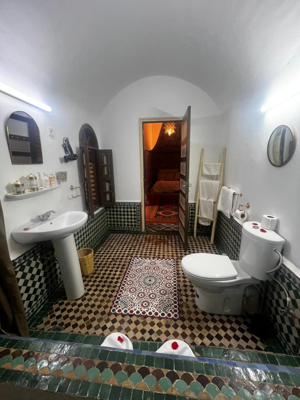 Bed and Breakfast Dar Sydney Marrakesh Esterno foto