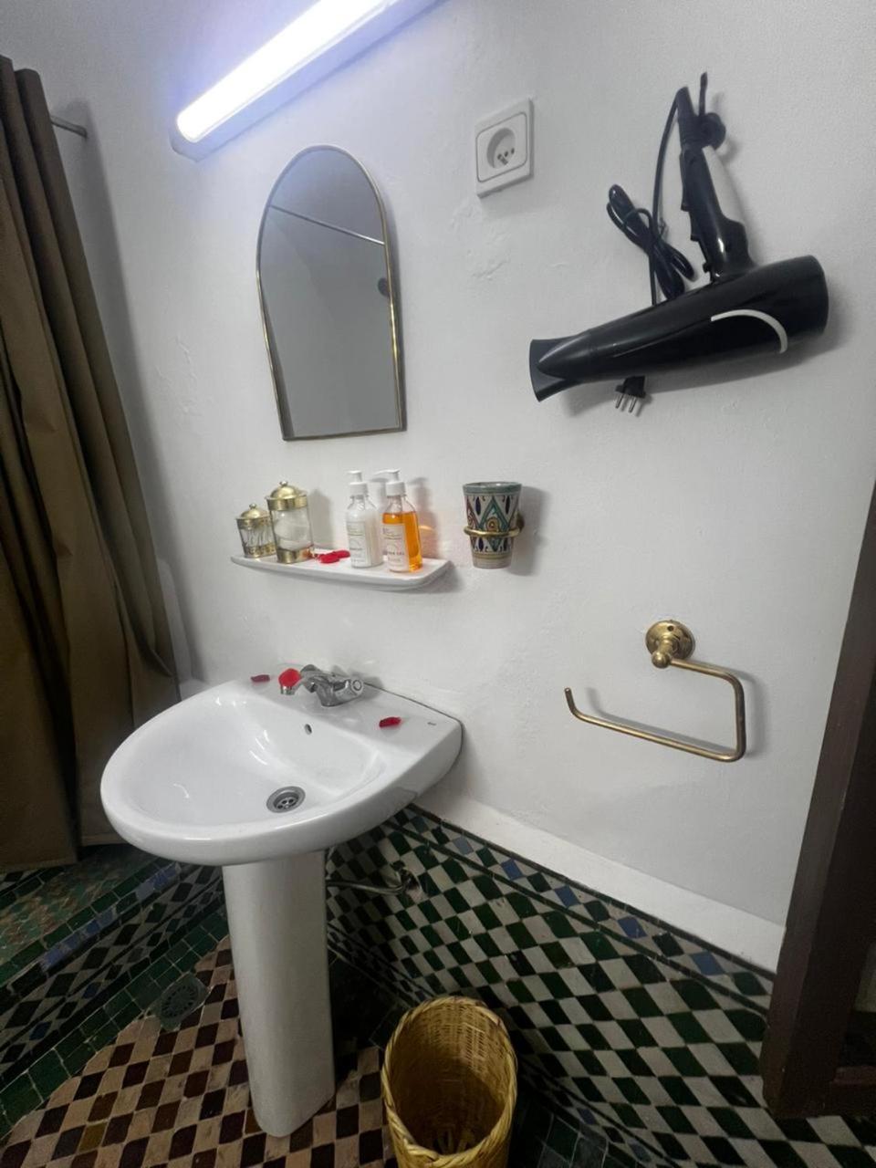 Bed and Breakfast Dar Sydney Marrakesh Esterno foto